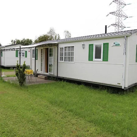 Mobile By Voelkermarkt Reservoir Сasa de vacaciones